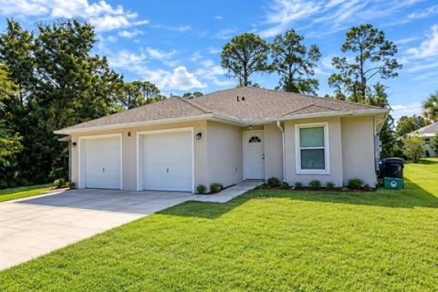 Commercial property in Palm Coast, Florida 6 bedrooms, 214.33 sq.m. № 2396888 - photo 3