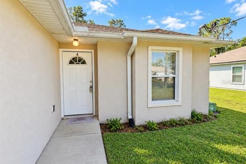 Commercial property in Palm Coast, Florida 6 bedrooms, 214.33 sq.m. № 2396888 - photo 4