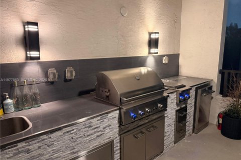 Adosado en alquiler en Doral, Florida, 4 dormitorios, 200.95 m2 № 2042499 - foto 27