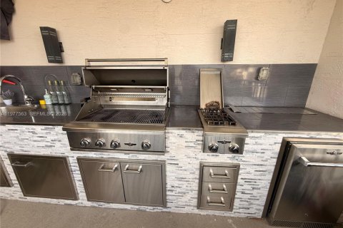 Adosado en alquiler en Doral, Florida, 4 dormitorios, 200.95 m2 № 2042499 - foto 26