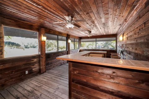 Commercial property in Saint Petersburg, Florida 169.55 sq.m. № 2290563 - photo 23