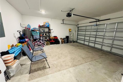 Casa en alquiler en Kissimmee, Florida, 3 dormitorios, 134.15 m2 № 1908587 - foto 20