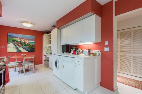 Condominio en venta en Boynton Beach, Florida, 3 dormitorios, 168.06 m2 № 2006303 - foto 15