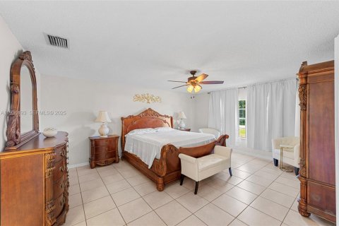 Casa en venta en Port St. Lucie, Florida, 3 dormitorios, 176.51 m2 № 1996641 - foto 15