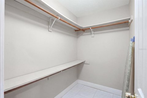 House in Orlando, Florida 3 bedrooms, 126.35 sq.m. № 2396218 - photo 30