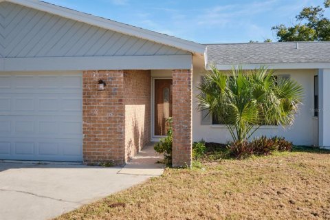 Casa en venta en North Fort Myers, Florida, 3 dormitorios, 153.38 m2 № 1544752 - foto 3