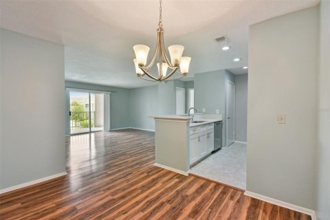 Copropriété à louer à Tampa, Floride: 3 chambres, 118.36 m2 № 2098898 - photo 8