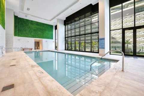 Copropriété à vendre à Miami, Floride: 1 chambre, 90.58 m2 № 2027556 - photo 20