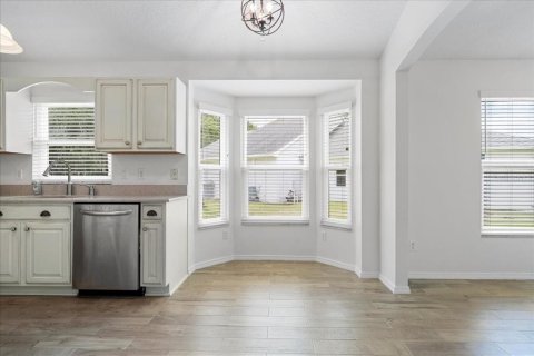 House in Oldsmar, Florida 3 bedrooms, 162.86 sq.m. № 1910342 - photo 14