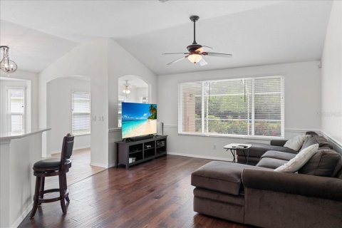 House in Oldsmar, Florida 3 bedrooms, 162.86 sq.m. № 1910342 - photo 20