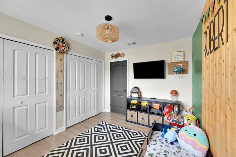 Touwnhouse à vendre à Hialeah, Floride: 2 chambres, 95.69 m2 № 1971641 - photo 25