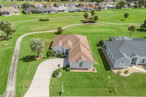 House in Ocala, Florida 3 bedrooms, 137.96 sq.m. № 1858407 - photo 3