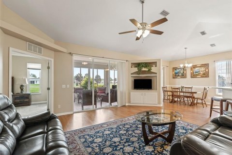 House in Ocala, Florida 3 bedrooms, 137.96 sq.m. № 1858407 - photo 7
