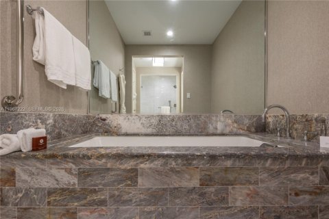 Купить кондоминиум в Форт-Лодердейл, Флорида 41.9м2, № 2029465 - фото 8