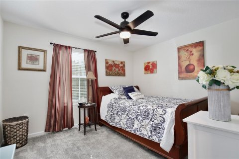 House in Mount Dora, Florida 3 bedrooms, 144.46 sq.m. № 1903694 - photo 19