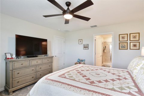 House in Mount Dora, Florida 3 bedrooms, 144.46 sq.m. № 1903694 - photo 16