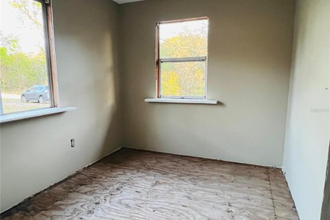 Casa en venta en Umatilla, Florida, 3 dormitorios, 114.46 m2 № 2210196 - foto 10
