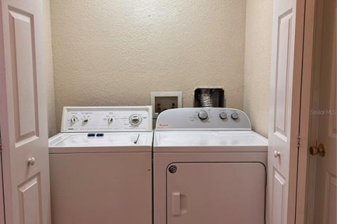 Touwnhouse à vendre à Davenport, Floride: 4 chambres, 172.43 m2 № 2128218 - photo 9