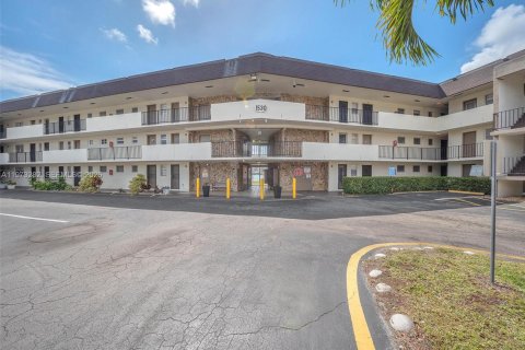 Купить кондоминиум в Майами, Флорида 1 спальня, 88.63м2, № 2049907 - фото 16