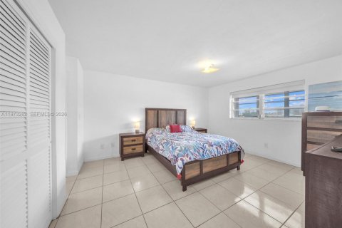 Купить кондоминиум в Майами, Флорида 1 спальня, 88.63м2, № 2049907 - фото 11