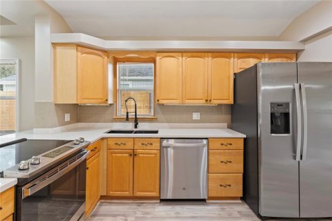 Casa en venta en Tarpon Springs, Florida, 3 dormitorios, 101.45 m2 № 1913714 - foto 18