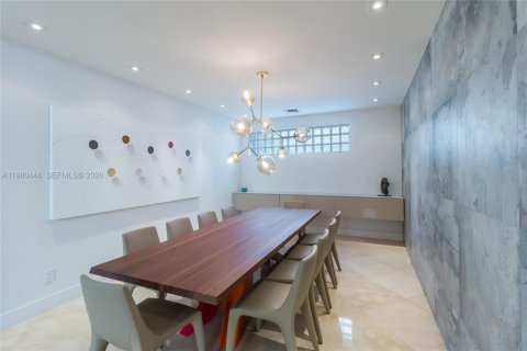 Снять в аренду виллу или дом в Майами, Флорида 5 спален, 314.47м2, № 2050094 - фото 7