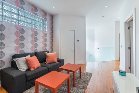 Снять в аренду виллу или дом в Майами, Флорида 5 спален, 314.47м2, № 2050094 - фото 26