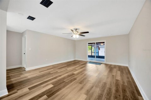 Villa ou maison à vendre à Plant City, Floride: 3 chambres, 148.27 m2 № 1679127 - photo 14