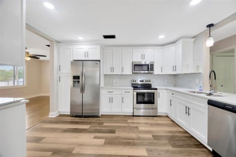 Villa ou maison à vendre à Plant City, Floride: 3 chambres, 148.27 m2 № 1679127 - photo 7