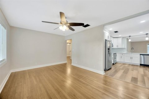 Villa ou maison à vendre à Plant City, Floride: 3 chambres, 148.27 m2 № 1679127 - photo 5