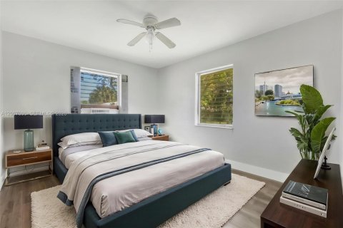 Casa en alquiler en Hollywood, Florida, 2 dormitorios, 188.31 m2 № 2091285 - foto 8