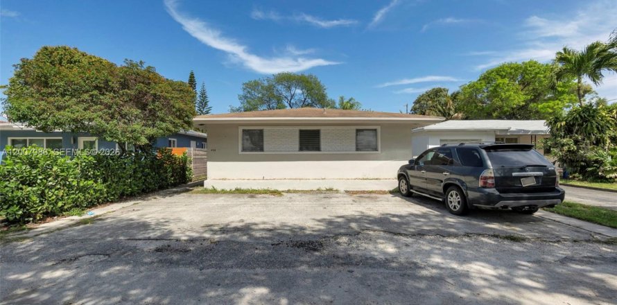 Casa en Hollywood, Florida 2 dormitorios, 188.31 m2 № 2091285