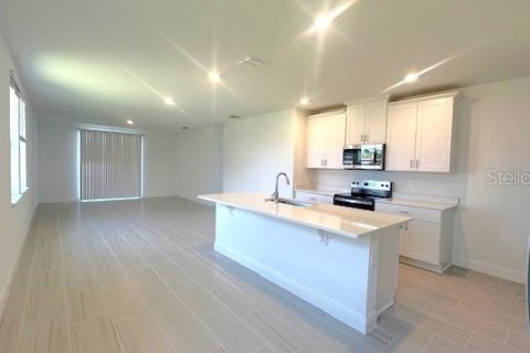 Casa en alquiler en Daytona Beach, Florida, 4 dormitorios, 156.73 m2 № 1894808 - foto 6