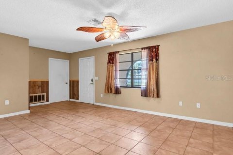 Villa ou maison à vendre à Hudson, Floride: 2 chambres, 95.32 m2 № 2416566 - photo 4