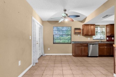 Villa ou maison à vendre à Hudson, Floride: 2 chambres, 95.32 m2 № 2416566 - photo 12
