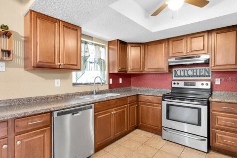 Villa ou maison à vendre à Hudson, Floride: 2 chambres, 95.32 m2 № 2416566 - photo 9