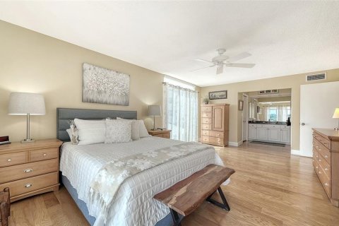 Copropriété à vendre à Longboat Key, Floride: 2 chambres, 120.4 m2 № 2200454 - photo 15