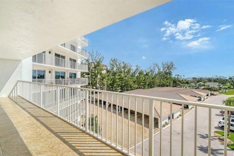 Copropriété à vendre à Longboat Key, Floride: 2 chambres, 120.4 m2 № 2200454 - photo 6