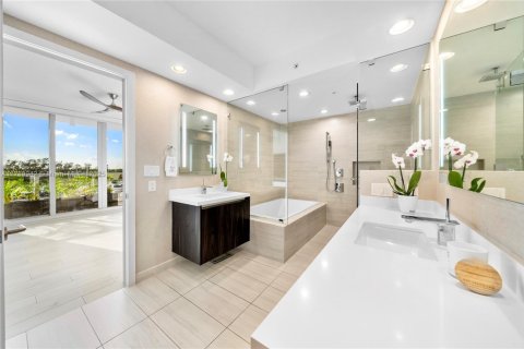 Condominio en venta en Fort Lauderdale, Florida, 2 dormitorios, 165.64 m2 № 1728860 - foto 26