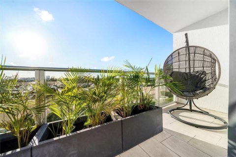 Condominio en venta en Fort Lauderdale, Florida, 2 dormitorios, 165.64 m2 № 1728860 - foto 22