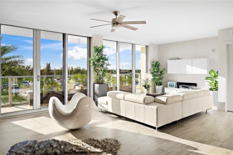 Condominio en venta en Fort Lauderdale, Florida, 2 dormitorios, 165.64 m2 № 1728860 - foto 10