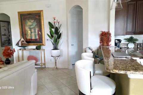 Condominio en venta en Fort Myers, Florida, 2 dormitorios, 106.37 m2 № 2310810 - foto 15