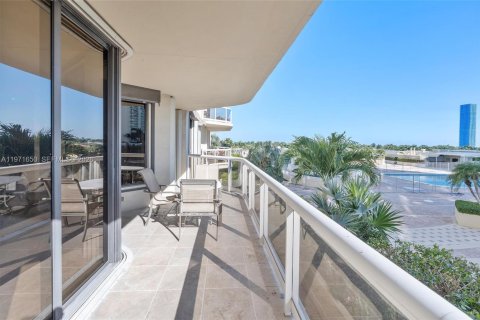 Condominio en venta en Aventura, Florida, 2 dormitorios, 150.69 m2 № 2033719 - foto 23