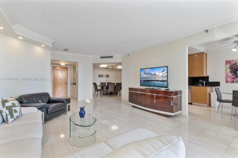 Condominio en venta en Aventura, Florida, 2 dormitorios, 150.69 m2 № 2033719 - foto 5