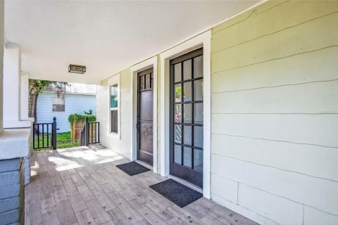 Apartamento en alquiler en Tampa, Florida, 3 dormitorios, 100.61 m2 № 2118352 - foto 5