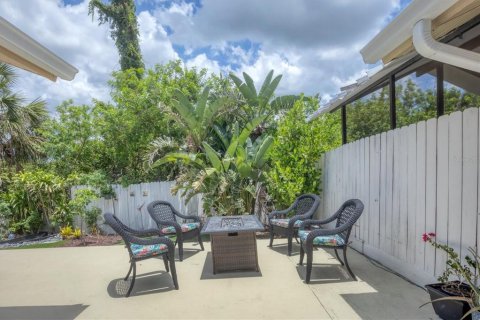 House in Rotonda, Florida 2 bedrooms, 90.3 sq.m. № 1918388 - photo 28