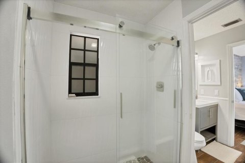 House in Rotonda, Florida 2 bedrooms, 90.3 sq.m. № 1918388 - photo 17