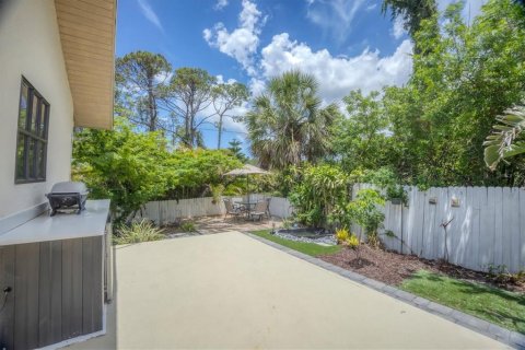 House in Rotonda, Florida 2 bedrooms, 90.3 sq.m. № 1918388 - photo 29