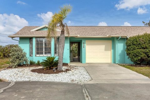 House in Rotonda, Florida 2 bedrooms, 90.3 sq.m. № 1918388 - photo 2