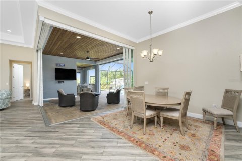 House in Port Charlotte, Florida 3 bedrooms, 227.98 sq.m. № 1743383 - photo 19